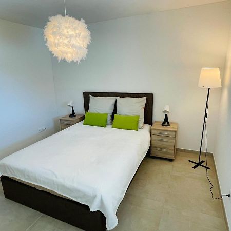 Central Apartment , Free Parking Locarno Buitenkant foto