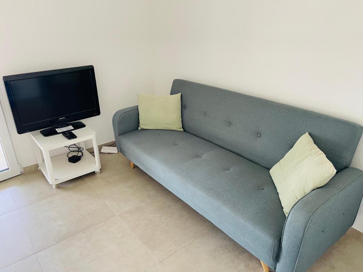 Central Apartment , Free Parking Locarno Buitenkant foto