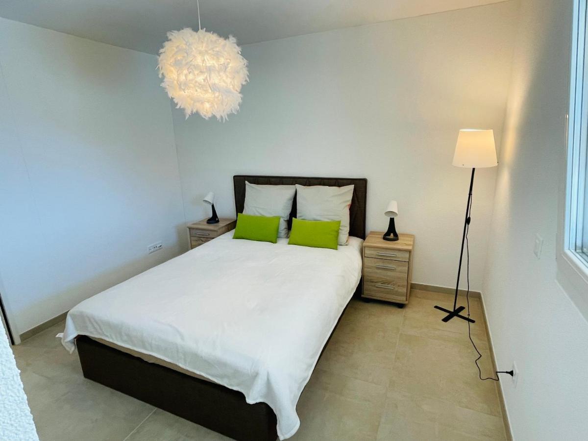 Central Apartment , Free Parking Locarno Buitenkant foto